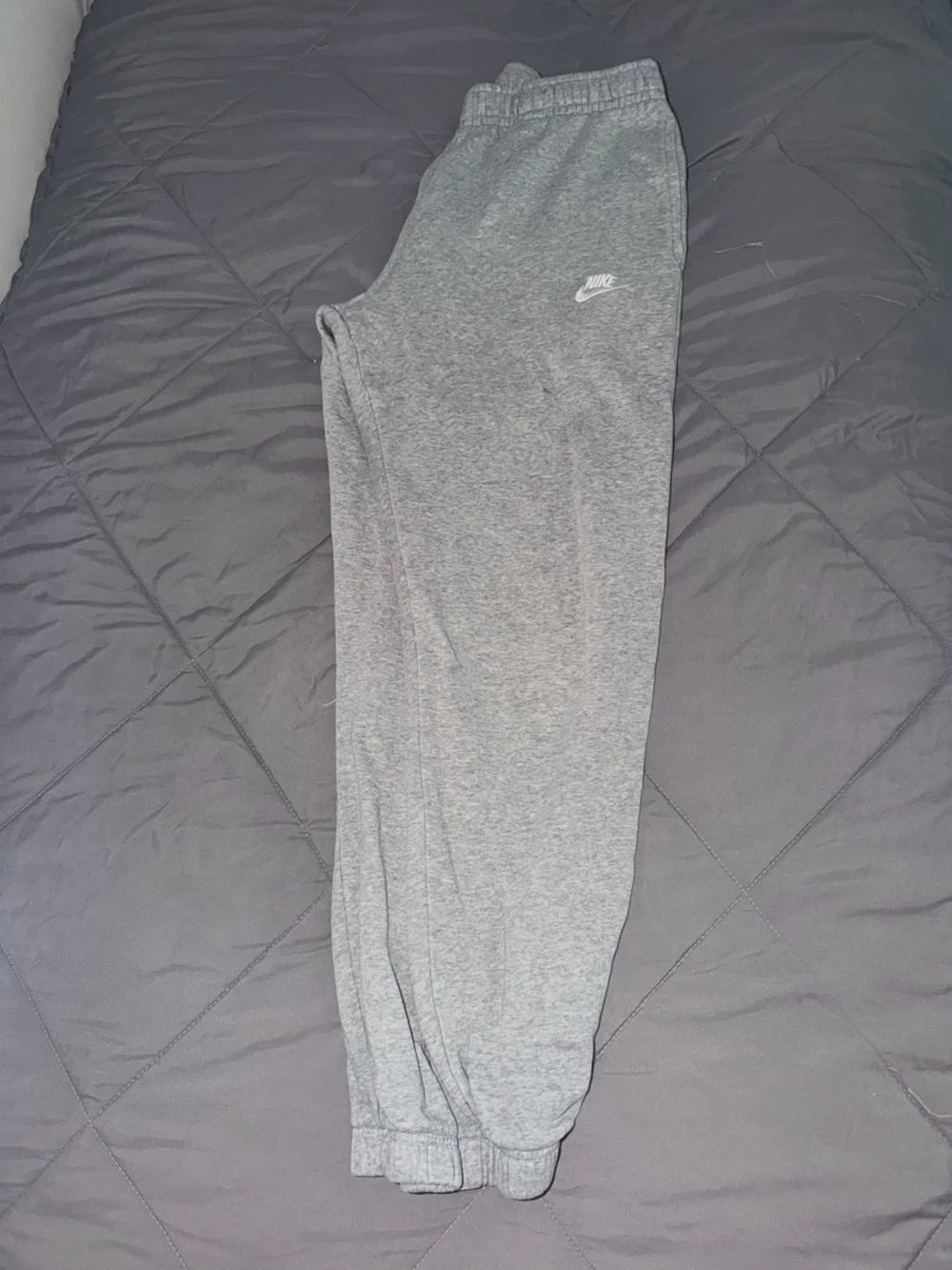 Nike Gray Heather Jogger Sweatpants